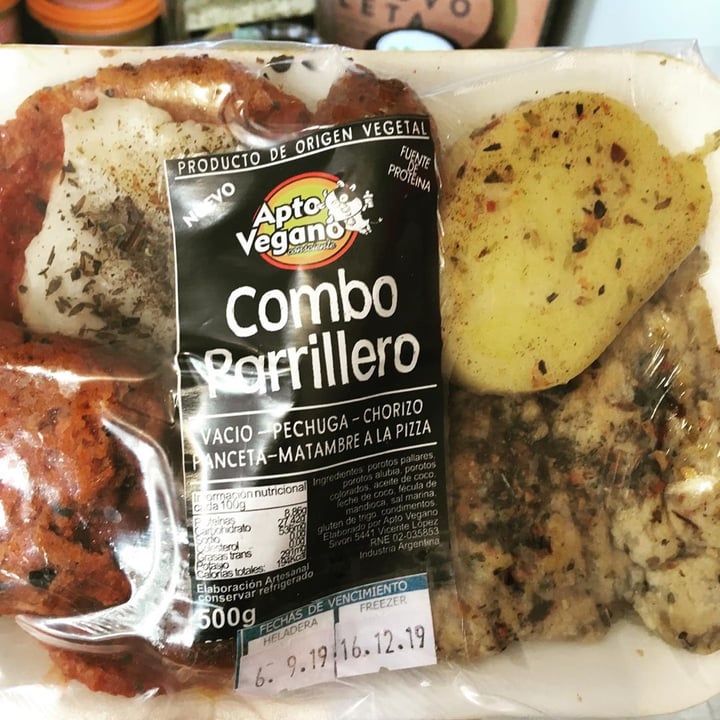 photo of Apto Vegano Consciente Combo Parrillero shared by @nanicuadern on  18 Nov 2019 - review