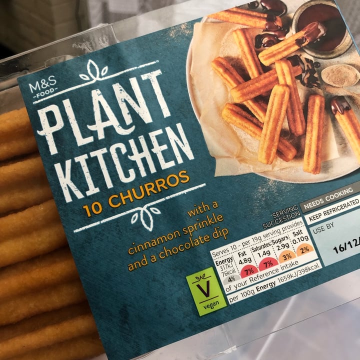 photo of Plant Kitchen (M&S) Churros shared by @cloudnineberry on  09 Dec 2021 - review
