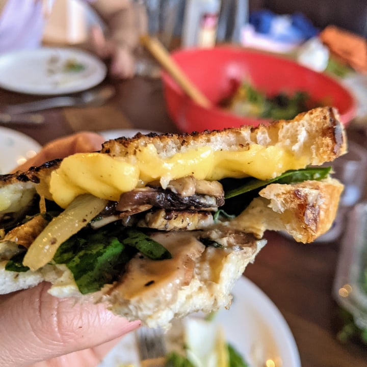 photo of Violife Smoked Provolone Slices shared by @kimibun on  27 Apr 2021 - review