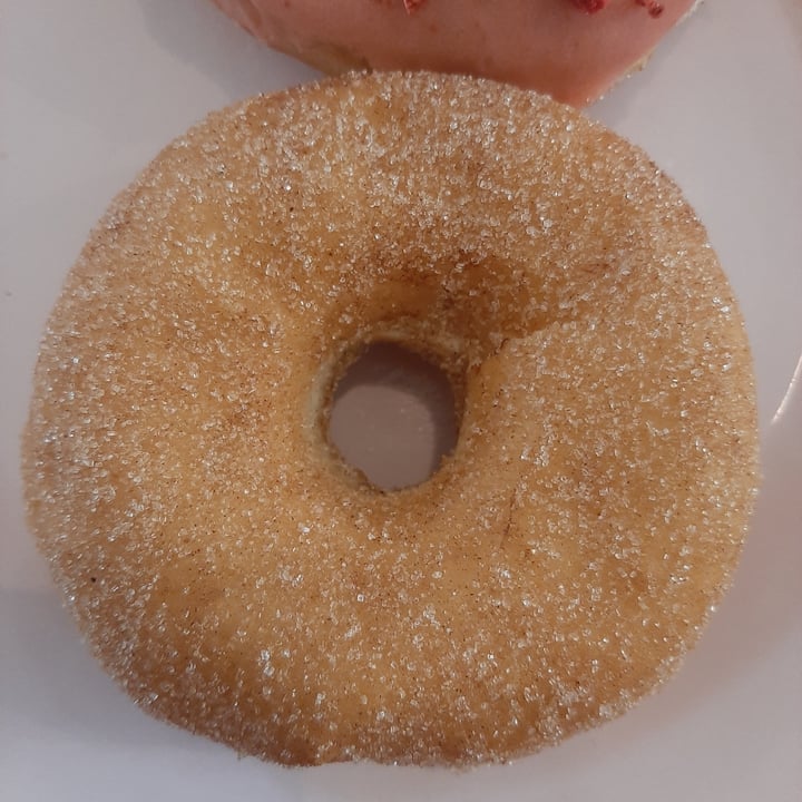 photo of Brammibal's Donuts Cinnamon Sugar shared by @pugliavegan on  19 Apr 2022 - review