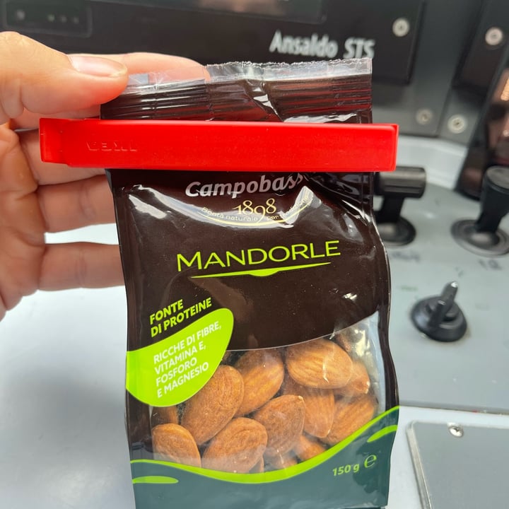 review photo of Campobasso Mandorle Sgusciate shared by @waltersnow on 23 Sep 2022 - review