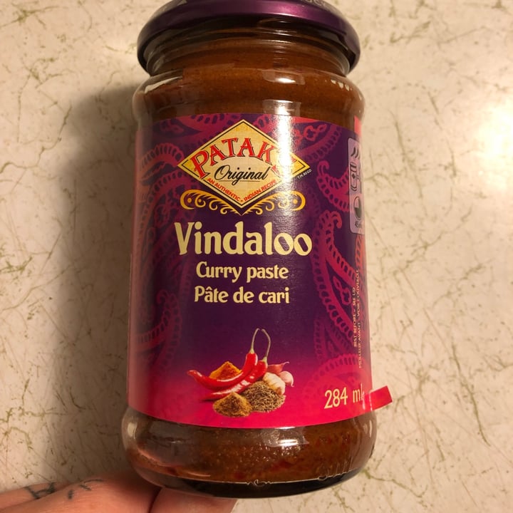 photo of Patak's Vindaloo sauce shared by @snoooz on  29 Jun 2021 - review