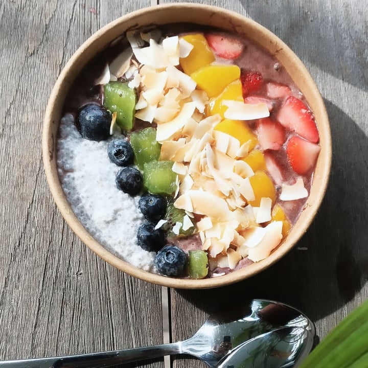 photo of Shake Farm Açai bowl shared by @marapahara on  08 Jun 2021 - review
