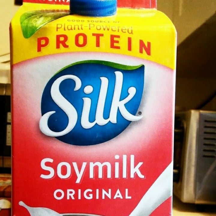 photo of Silk Original Soy Milk shared by @vgn81 on  12 Apr 2021 - review