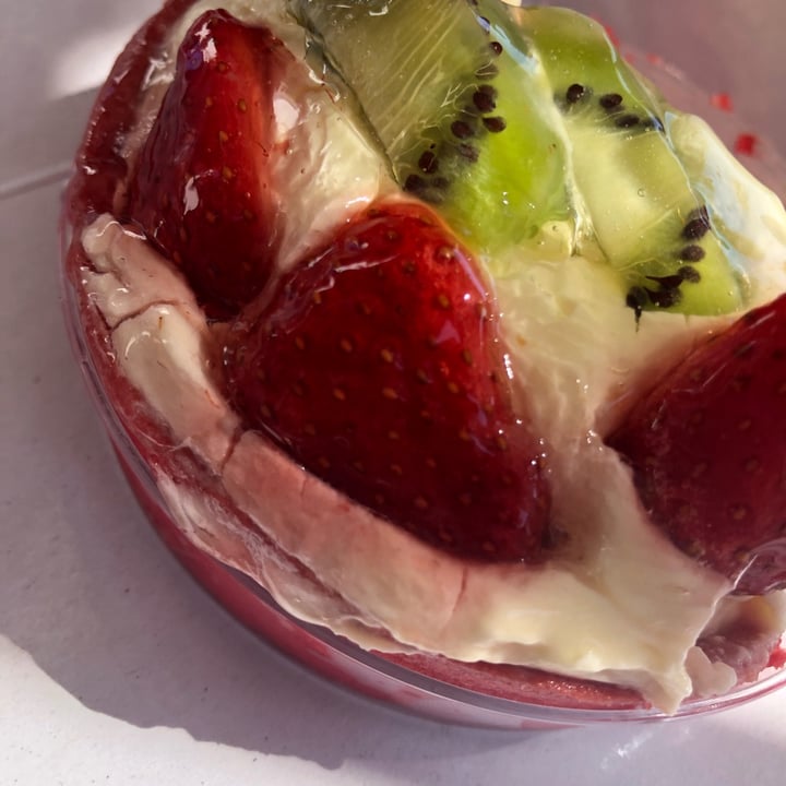 photo of VegAmore Crostata Crema E Frutta shared by @fede8 on  01 Apr 2022 - review