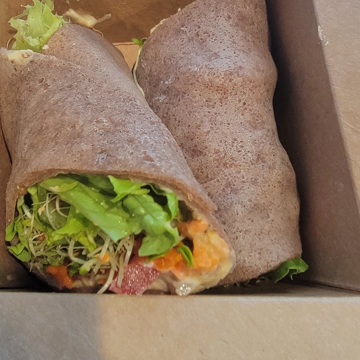 review photo of Portia's Cafe Hummus wrap shared by @rayannebrown on 23 Sep 2021 - review
