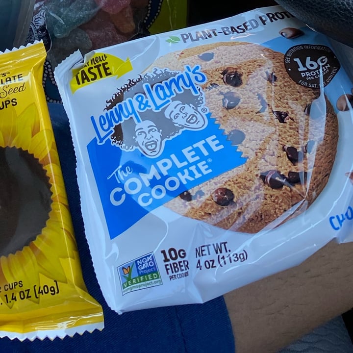 review photo of Lenny & Larry’s The Complete Cookie Chocolate Chip shared by @kelhal on 05 Oct 2021 - review