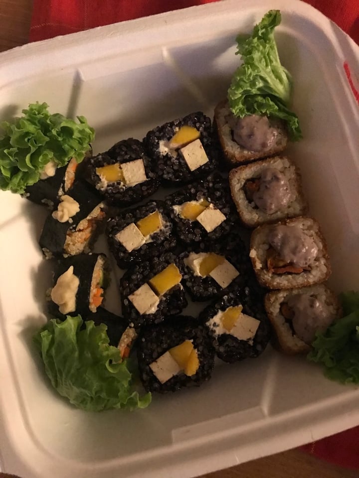 photo of Vegan Sushi Sushi Vegano shared by @lusomoza on  27 Dec 2019 - review