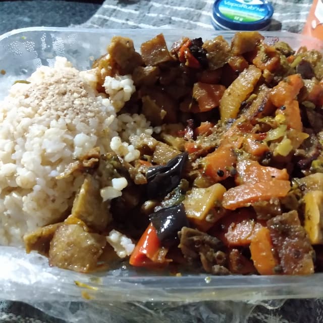 Photo of the dish “Seitán Con Arroz”