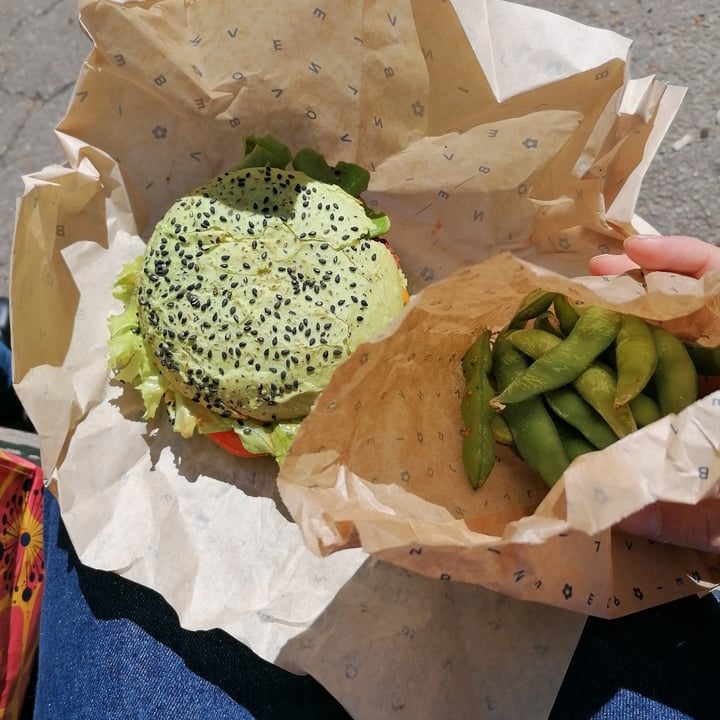 photo of Flower Burger Jungle Burger With Edamame shared by @susy49 on  05 May 2021 - review