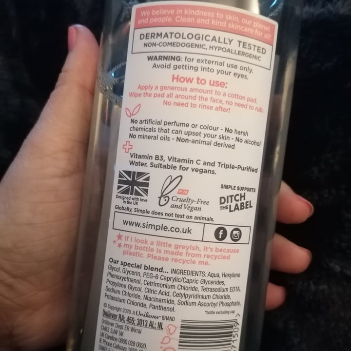 review photo of Simple Micellar Cleansing Water shared by @hannahfaye on 29 Nov 2021 - review