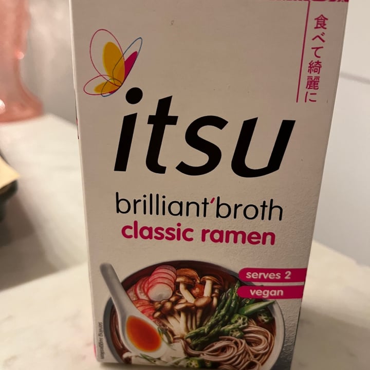 photo of itsu Brilliant Broth Classic Ramen shared by @alistar on  16 Oct 2022 - review