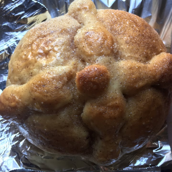 photo of House of Beans Pan De Muerto shared by @ximenamachete on  25 Oct 2020 - review