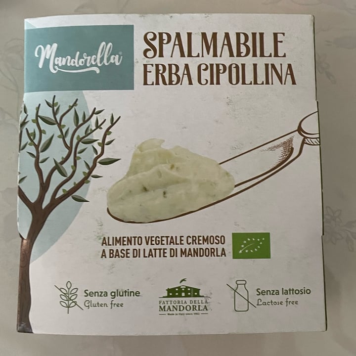 review photo of Mandorella Spalmabile Erba Cipollina shared by @irenina0096 on 03 Jun 2022 - review