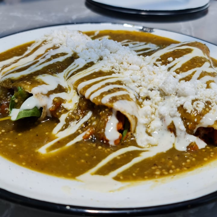 review photo of Capricho sin culpa Enchiladas shared by @rams02 on 09 Jun 2021 - review
