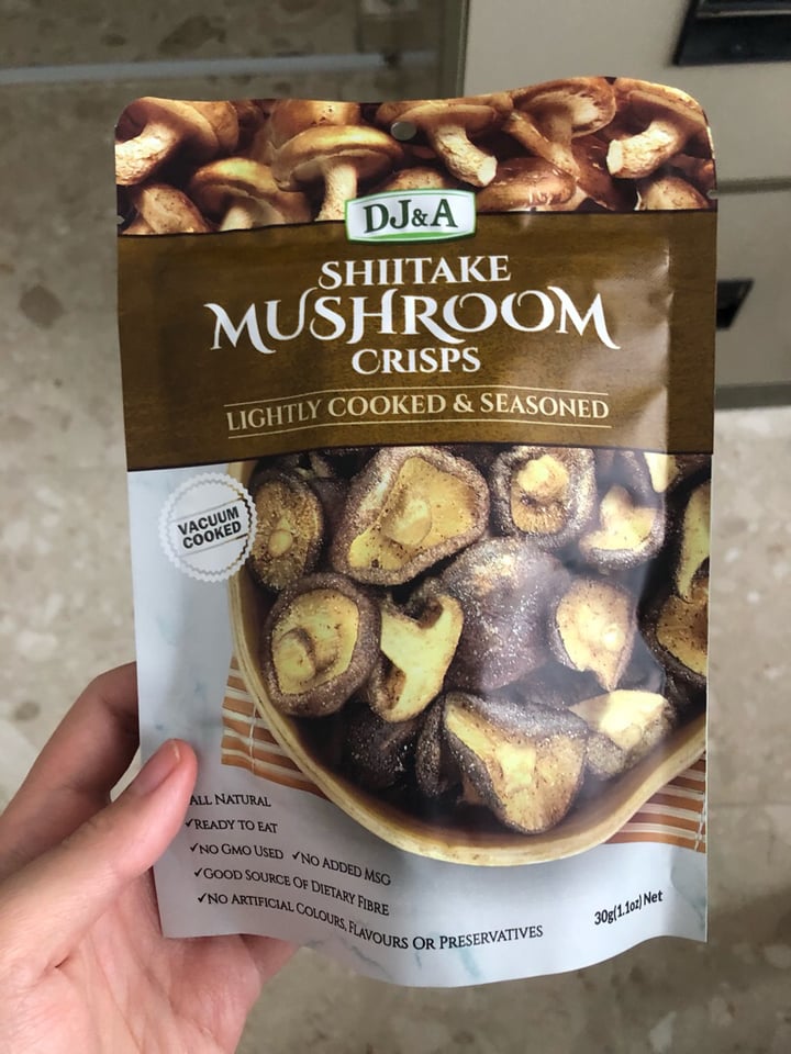 photo of DJ&A DJ&A Shiitake Mushroom Crisps shared by @isalee on  25 Jan 2019 - review