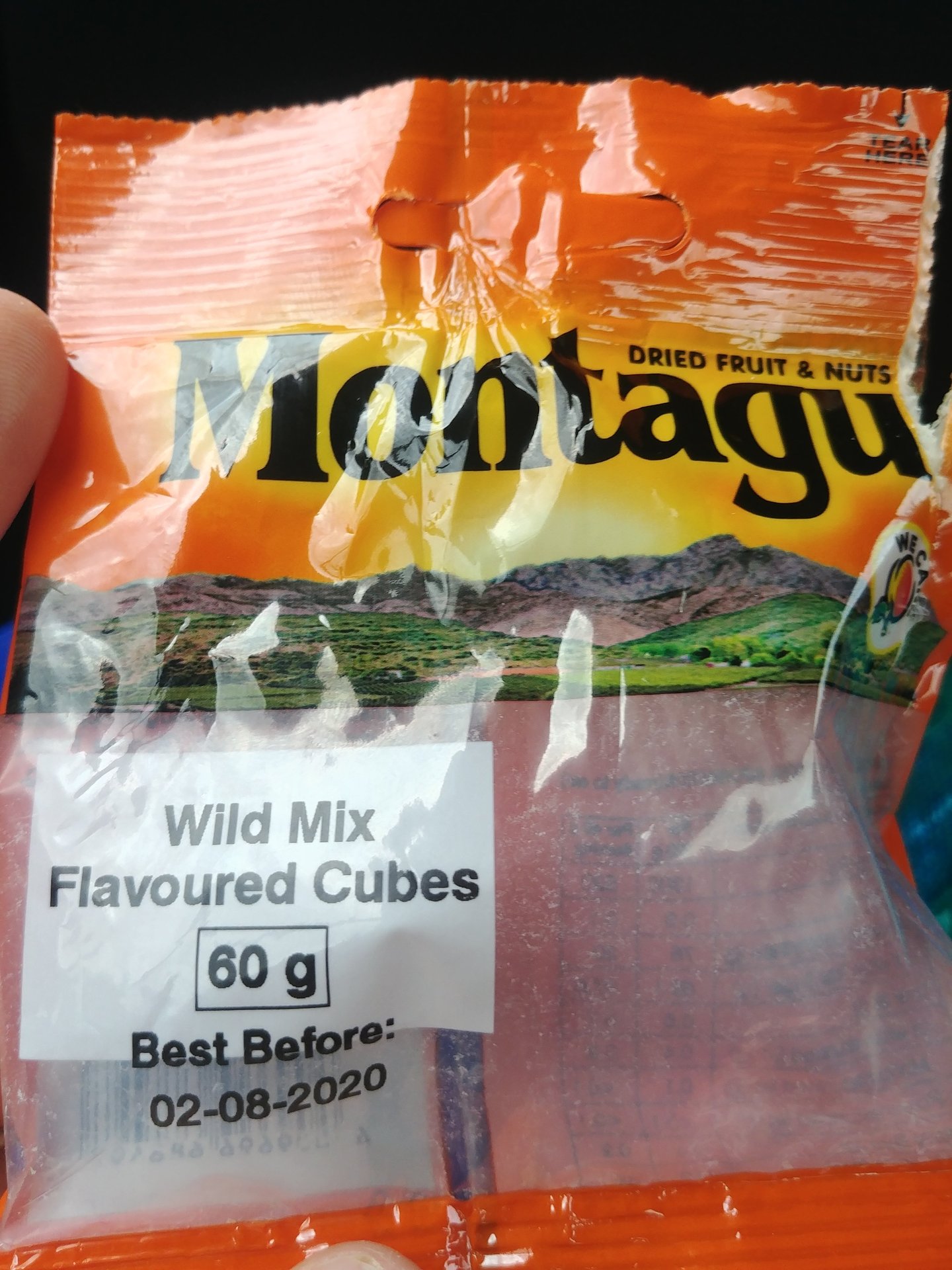 Montagu Wild Mix Flavoured Cubes Reviews | abillion