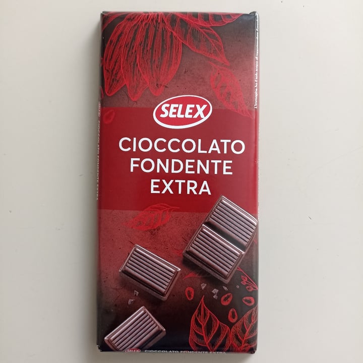 review photo of Selex Cioccolato Fondente Extra shared by @livia99 on 10 Mar 2022 - review