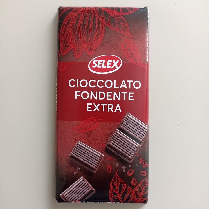 photo of Selex Cioccolato Fondente Extra shared by @livia99 on  10 Mar 2022 - review