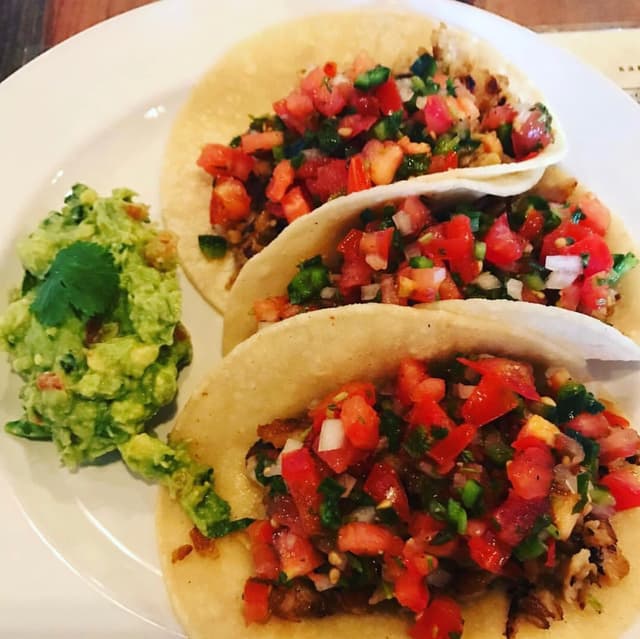 菜肴“Porkless Tacos”的照片