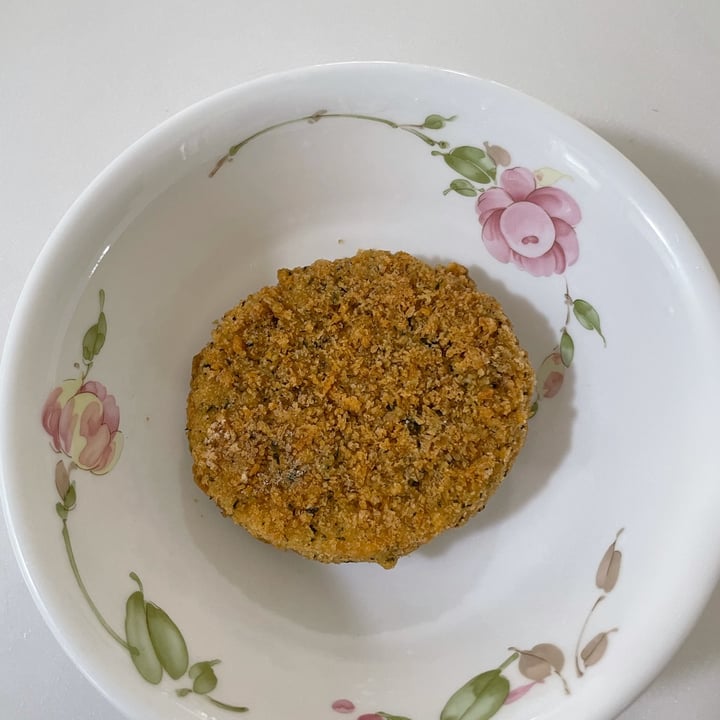 photo of Meat Zero Plant-based Patty Garlic & herb shared by @cattitude on  02 Oct 2021 - review