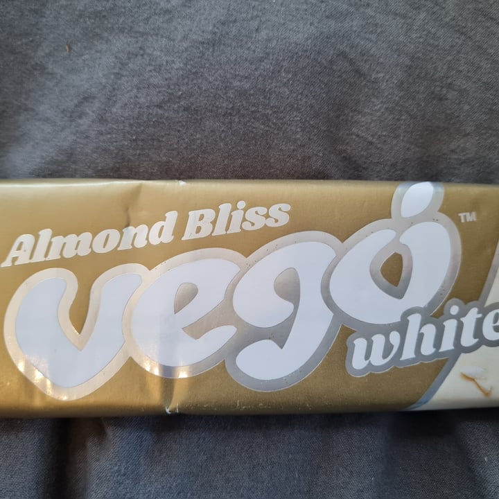 photo of Vego Almond bliss white chocolate shared by @ell269 on  27 Jun 2022 - review