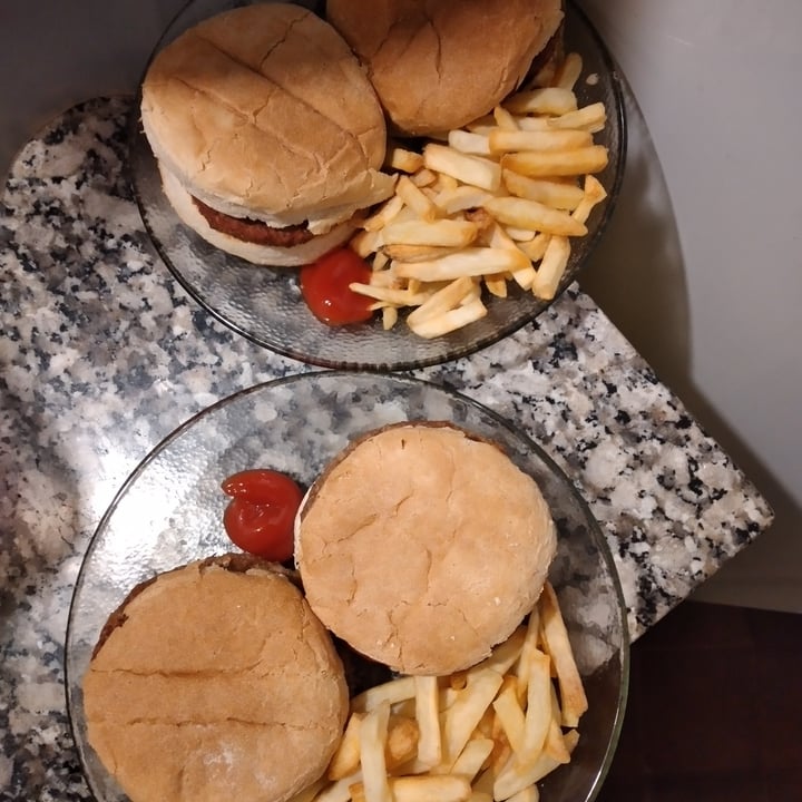 review photo of Veneziana Pan para Hamburguesas shared by @brifernandezmujica on 15 Jan 2021 - review