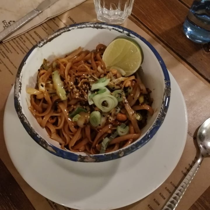review photo of Barlovento Pad Thai shared by @larabc on 27 Feb 2022 - review