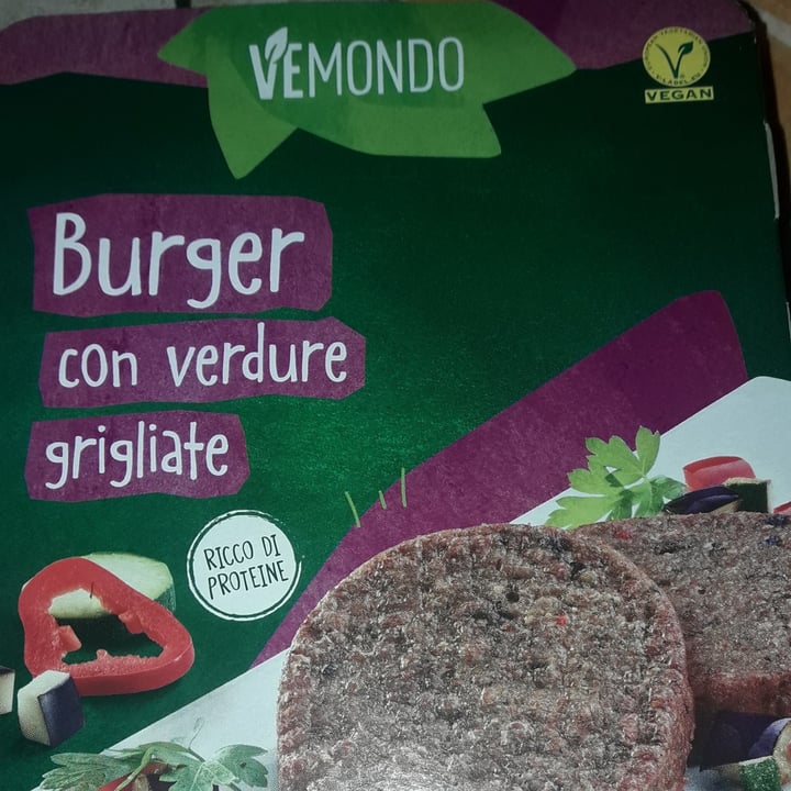 photo of Vemondo Burger con Verdure Grigliate shared by @elisa81 on  01 Apr 2022 - review