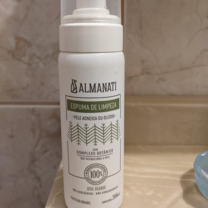 review photo of Almanati Espuma De Limpeza shared by @biagasques on 03 Aug 2021 - review