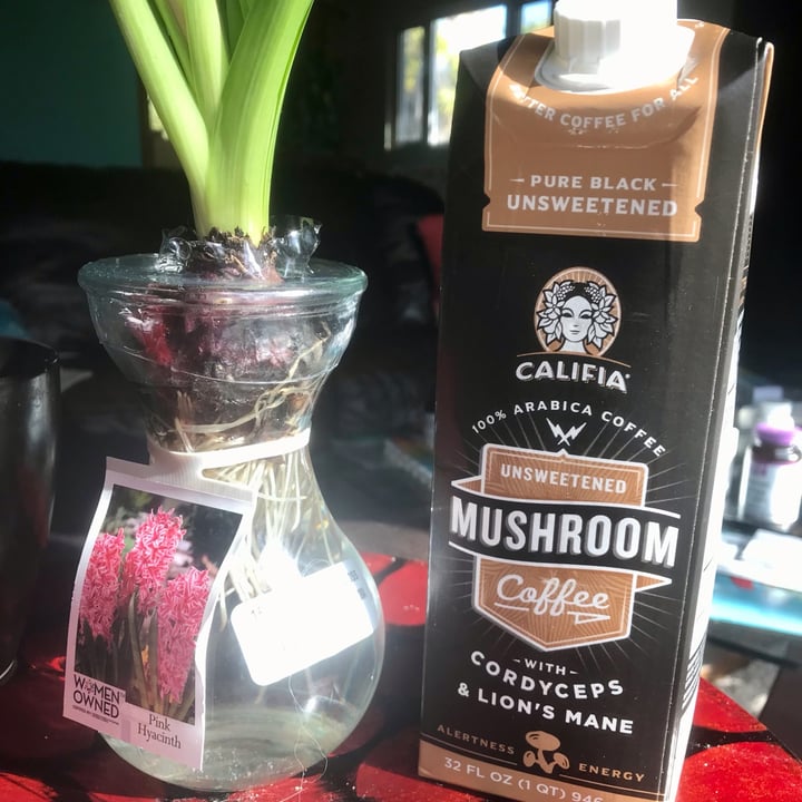photo of Califia Farms Mushroom coffee shared by @missannethropi on  08 Apr 2022 - review