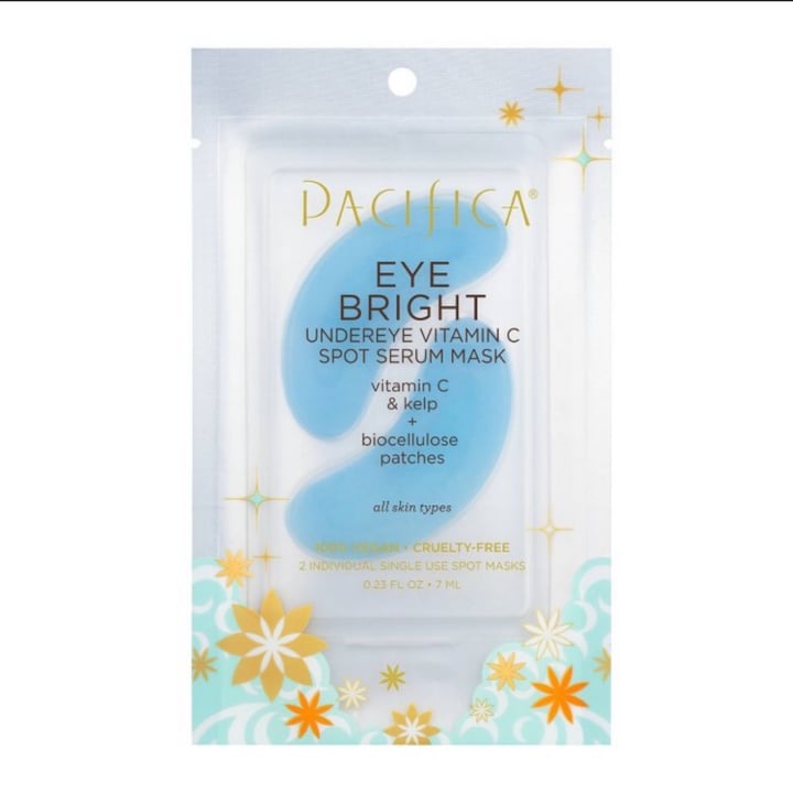 review photo of Pacifica Eye Mask shared by @lupiidiaz on 17 Feb 2022 - review