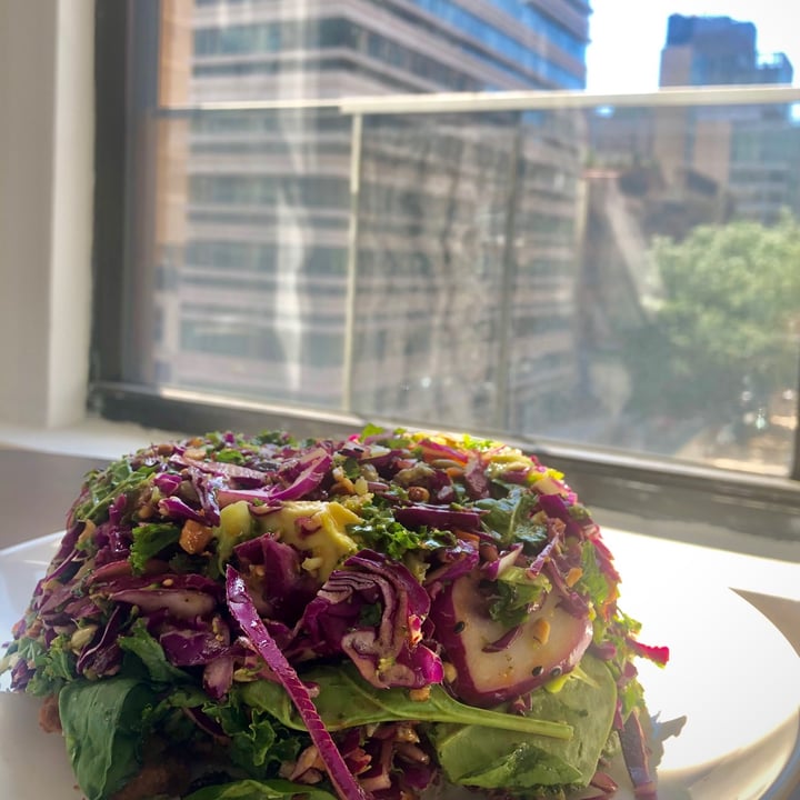 photo of Just Salad Tokyo Super greens Salad shared by @camilaml on  24 Jun 2021 - review