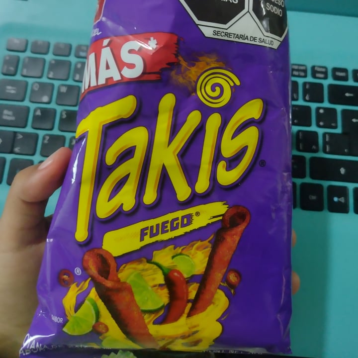 photo of Barcel TAKIS fuego shared by @marianaherrr on  01 Mar 2022 - review