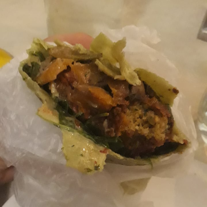 review photo of Santa Cebada - Recoleta Vegan Wrap shared by @sofialegre on 31 May 2020 - review