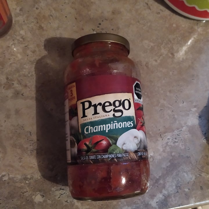 photo of Prego Salsa de tomate para pastas con champiñones shared by @plantyyy on  15 Feb 2021 - review