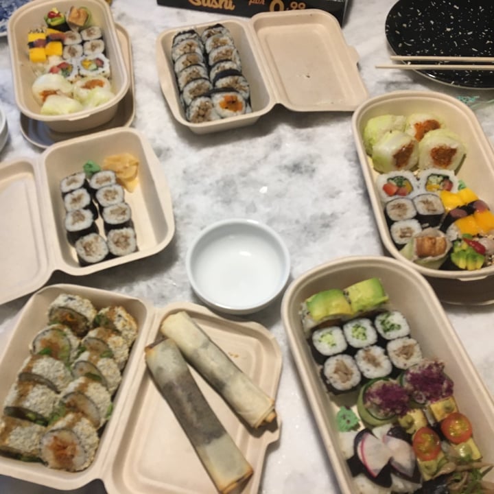 photo of Japa Vegana - Delivery japonês e asiático vegano Combinado shared by @lecosta on  08 Jan 2022 - review