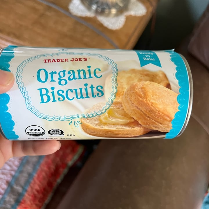 photo of Trader Joe's organic biscuits shared by @allycat38 on  26 Nov 2022 - review