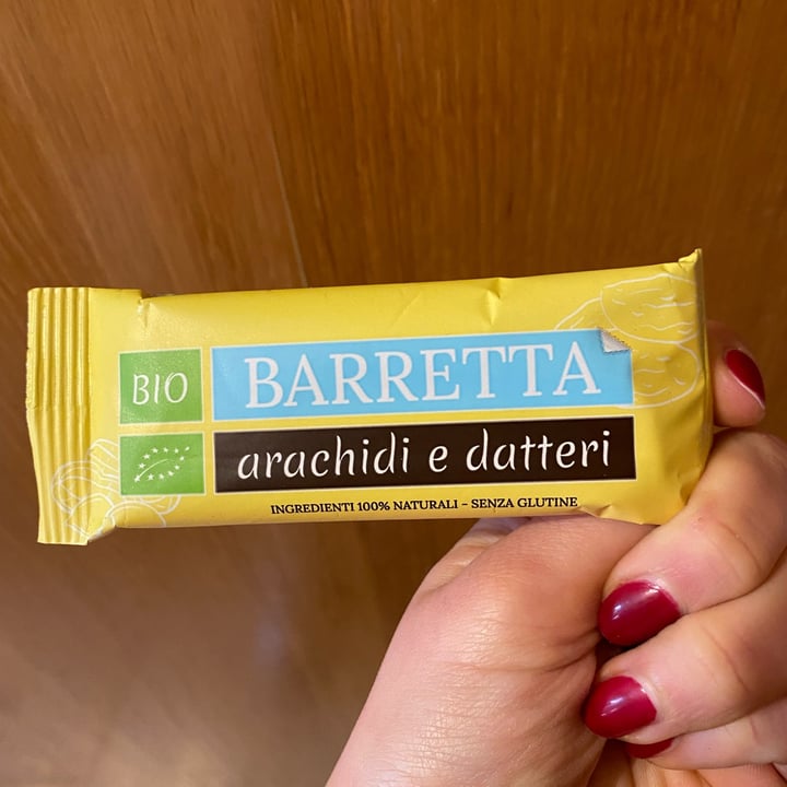 photo of Eurospin Italia Barretta datteri e arachidi shared by @leandrarusso on  07 Jun 2022 - review