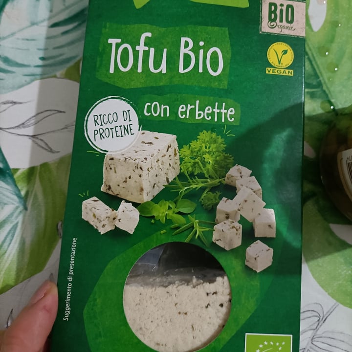 photo of Vemondo Tofu shared by @cecinestpasfra on  17 May 2022 - review