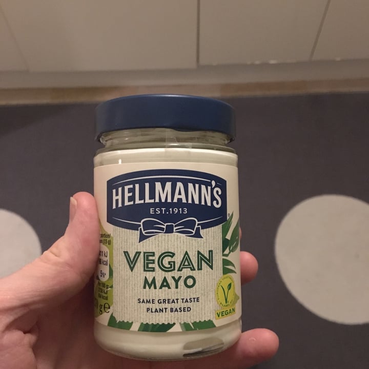 review photo of Hellmann’s Hellman’s Vegan Mayonnaise shared by @rall on 08 Apr 2021 - review