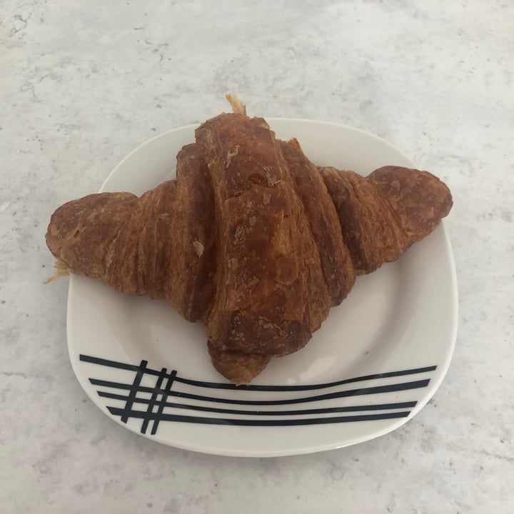 photo of Plant - Camps bay Croissant shared by @zsuz on  01 Sep 2021 - review