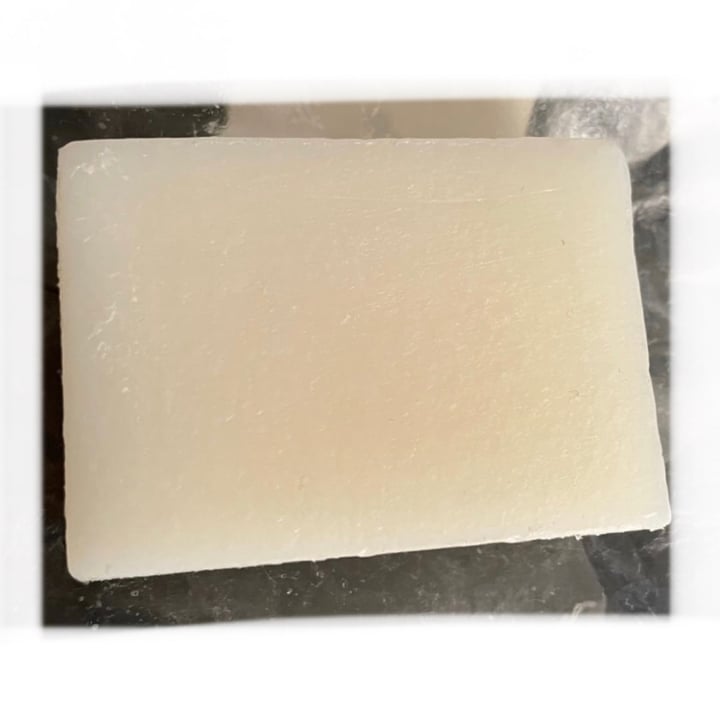 review photo of Rosenfeld Srl Sapone 100% vegetale Burro di Karitè shared by @orice on 08 Feb 2022 - review