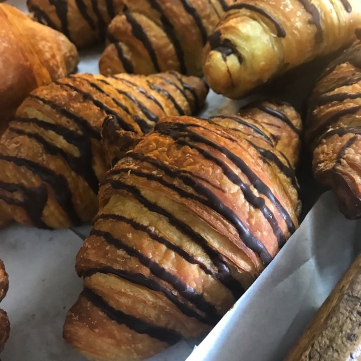photo of Dolce Bakery Croissant shared by @murielgravenor on  11 Jul 2020 - review