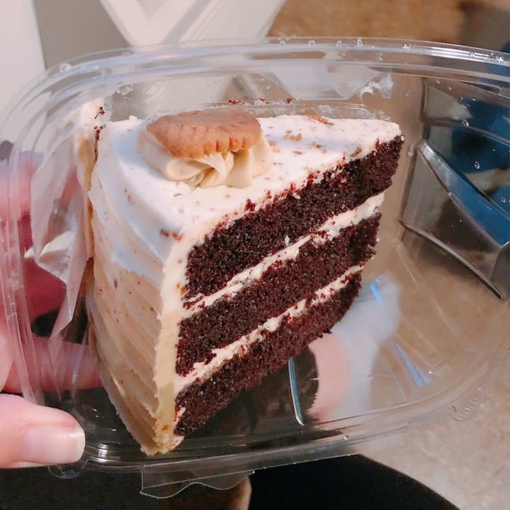 photo of Kal'ish Chocolate Biscoff Cake shared by @punkrockcatlady on  22 Sep 2021 - review