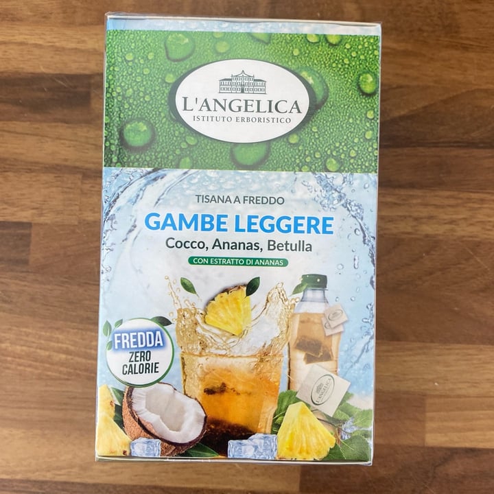 photo of L'angelica Tisana a freddo gambe leggere cocco, ananas, betulla shared by @ludovicaa13 on  27 May 2022 - review