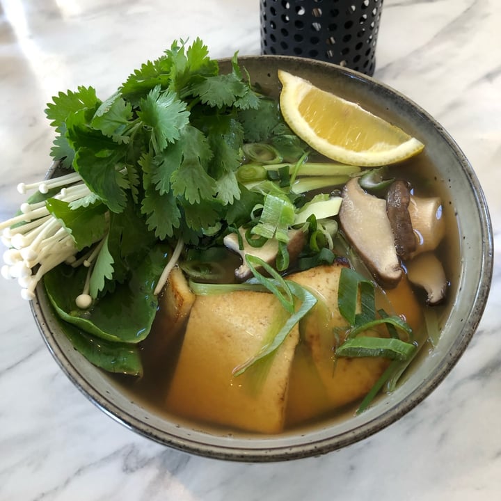 review photo of Metta Sol Traditional Pho shared by @shania8 on 05 Dec 2021 - review