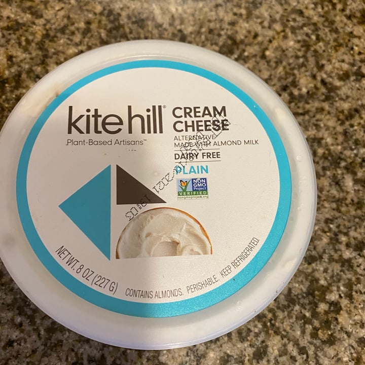 photo of Kite Hill Cream Cheese Alternative Plain shared by @genellep on  26 Feb 2021 - review