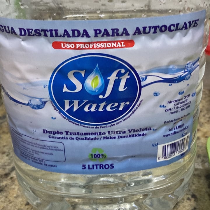 photo of soft water Agua destilada shared by @guitelpietro on  01 May 2022 - review