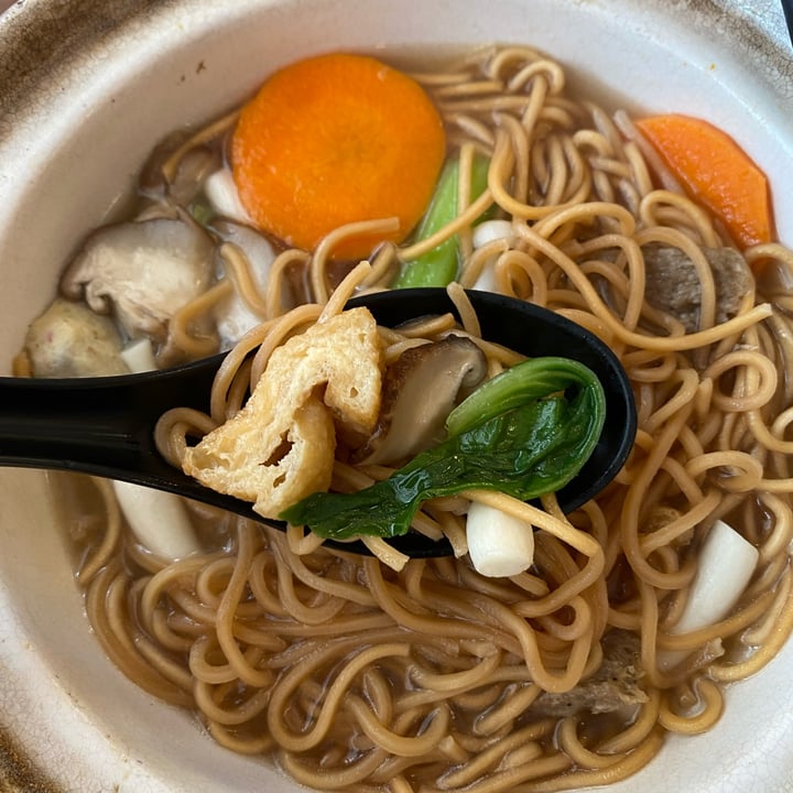 photo of Vegetarian Villas Claypot Noodles shared by @pomwei on  01 Jan 2022 - review